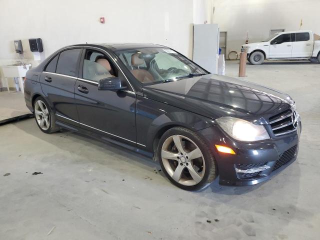 WDDGF5HBXEA892460 Mercedes-Benz C 350