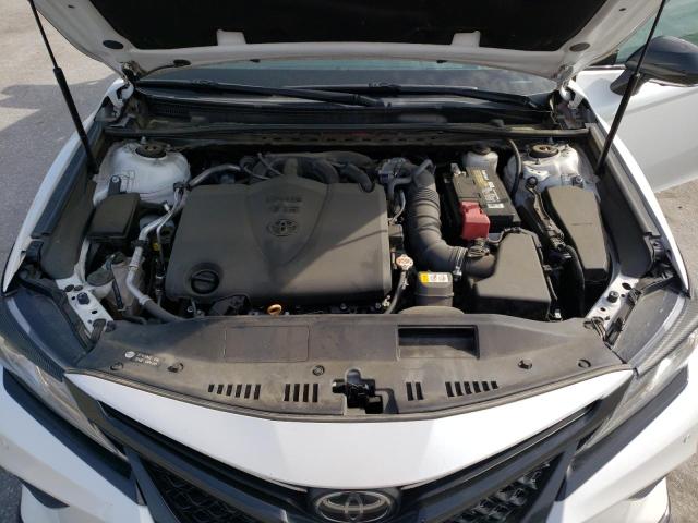 4T1BZ1HK2KU028948 Toyota CAMRY XSE