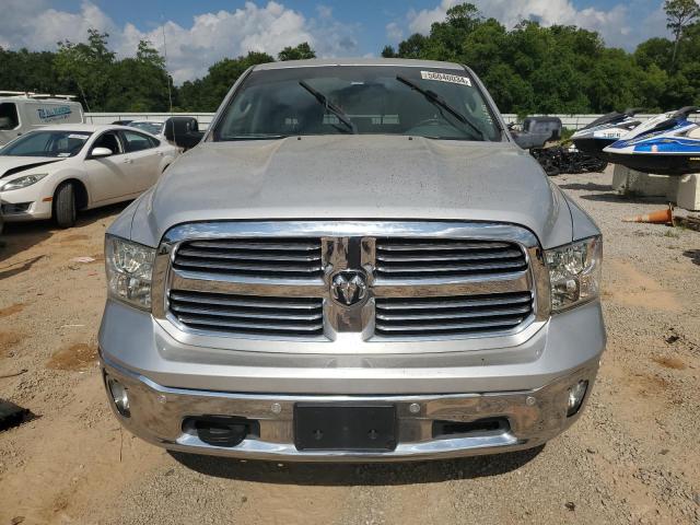 1C6RR7LM7GS304355 RAM 1500 Slt