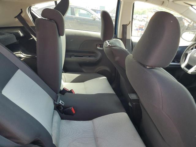 JTDKDTB30F1583825 Toyota PRIUS C