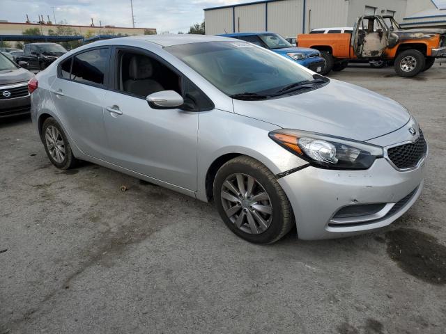 KNAFX4A63F5285592 KIA FORTE LX