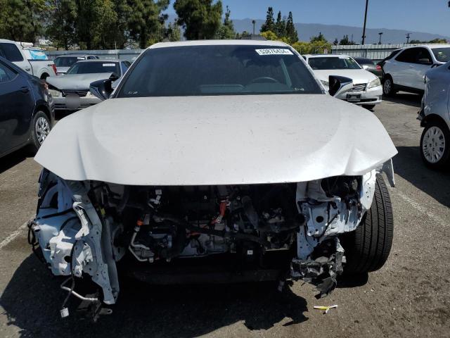 58ADA1C12PU027507 Lexus Es 300h Base
