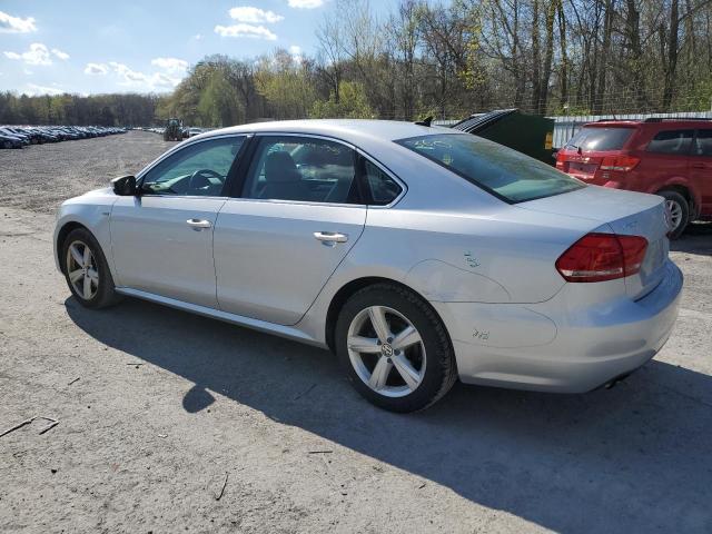 1VWAT7A38FC120825 Volkswagen PASSAT S