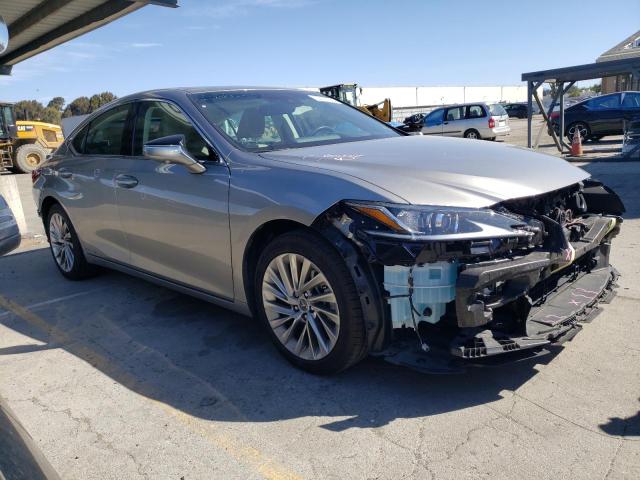 58AB21B17KU002391 Lexus ES 300H