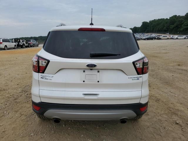 1FMCU9JD4HUD48939 Ford Escape Titanium