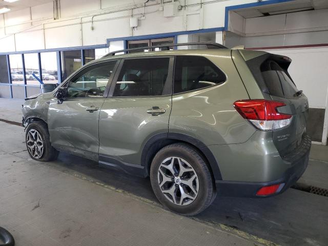 JF2SKAGC9LH473976 Subaru Forester Premium