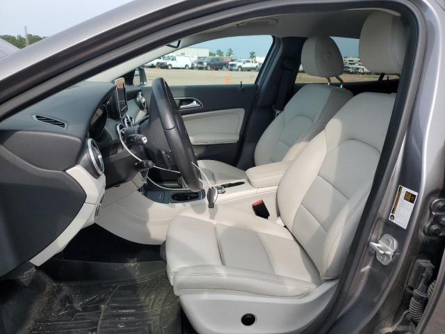 WDCTG4EB0HJ303774 Mercedes-Benz GLA 250