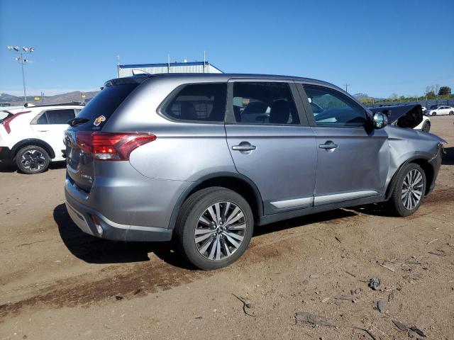 JA4AZ3A3XKJ001815 Mitsubishi Outlander Se