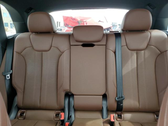 WA1BNAFY7J2145047 Audi Q5 Premium Plus