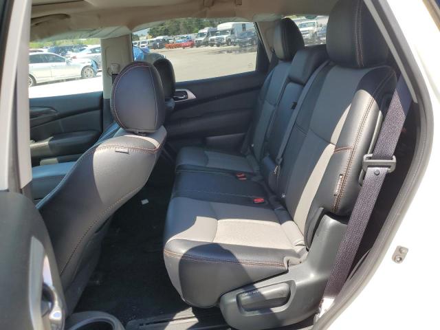 5N1DR2CN8LC577030 Nissan Pathfinder Sl