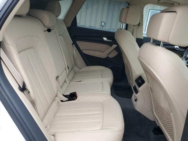 WA1BNAFY1L2010827 Audi Q5 Premium Plus