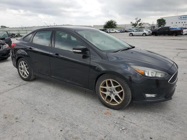 1FADP3F24FL235229 Ford FOCUS SE