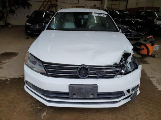 3VWD17AJ5GM397286 Volkswagen Jetta Sport