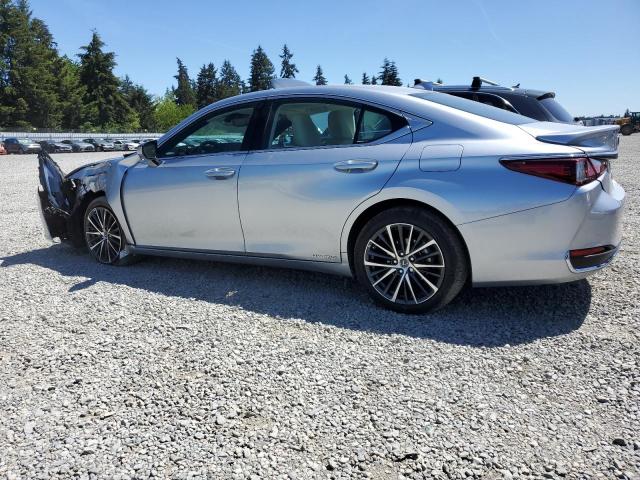 58ADA1C18NU023815 Lexus Es 300h Base