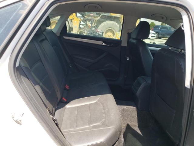 1VWAT7A3XFC082482 Volkswagen PASSAT S
