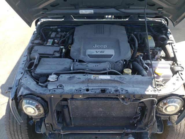 1C4HJWEG6EL120495 Jeep Wrangler Unlimited Sahara
