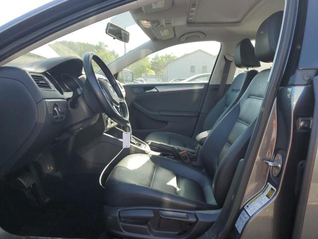 3VWDB7AJ2JM239170 Volkswagen JETTA SE