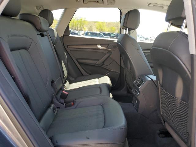 WA1BNAFY2J2117480 Audi Q5 Premium Plus