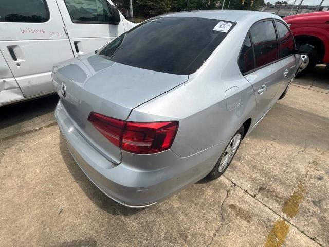 3VW2K7AJ2FM269008 Volkswagen JETTA BASE