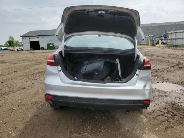 1FADP3F24HL332384 Ford FOCUS SE