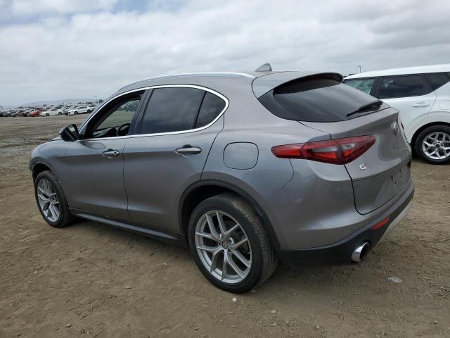 ZASFAKAN6J7B83966 Alfa Romeo Stelvio