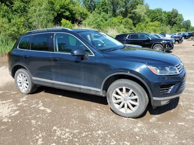 WVGEF7BP2HD001996 Volkswagen Touareg Sport