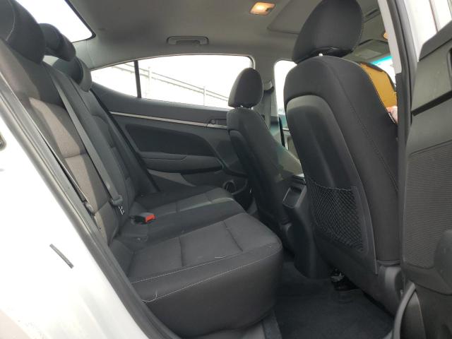 5NPD84LF1HH132569 Hyundai ELANTRA SE