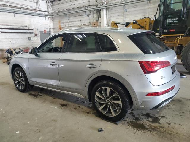 WA1BAAFY2M2024040 Audi Q5 Premium Plus