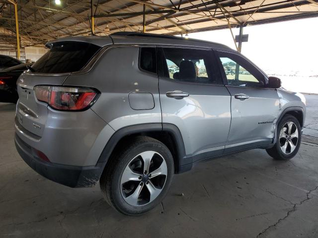 3C4NJCBB1JT165580 Jeep Compass Latitude