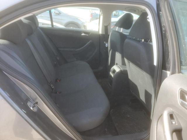 3VW1K7AJ4EM442098 Volkswagen JETTA BASE