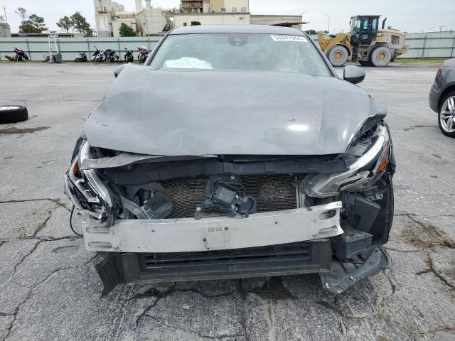 1N4BL4DV5KC131056 Nissan ALTIMA SV