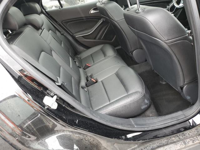 WDCTG4GBXJJ447030 Mercedes-Benz Gla 250 4matic