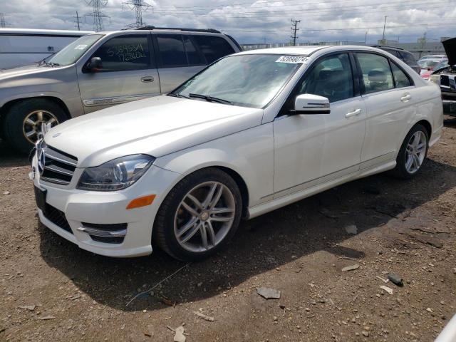 2014 Mercedes-benz C 300 4matic მანქანა იყიდება აუქციონზე, vin: WDDGF8ABXER318146, აუქციონის ნომერი: 52898074