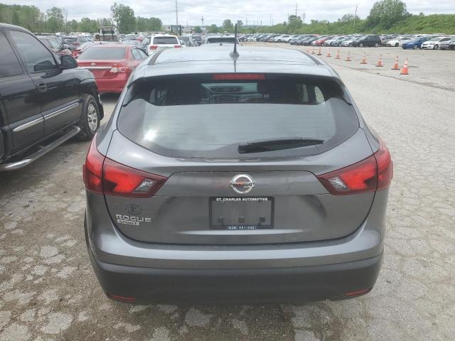 JN1BJ1CPXJW165088 Nissan Rogue Sport S