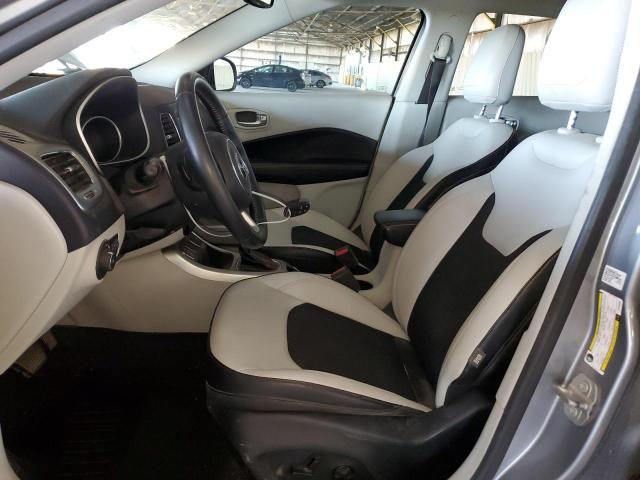 3C4NJCBB1JT165580 Jeep Compass Latitude