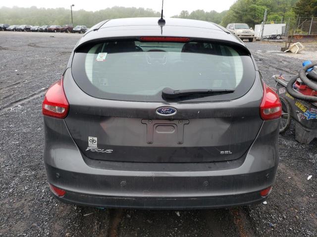 1FADP3M23JL318727 Ford FOCUS SEL