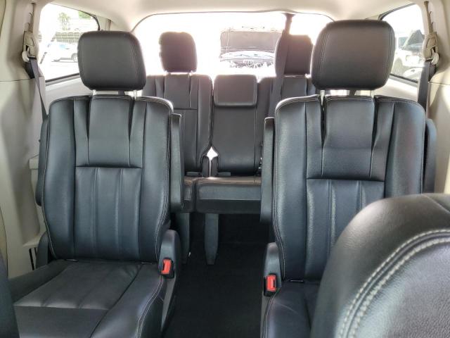 2C4RC1BG8ER159005 Chrysler TOWN & COU