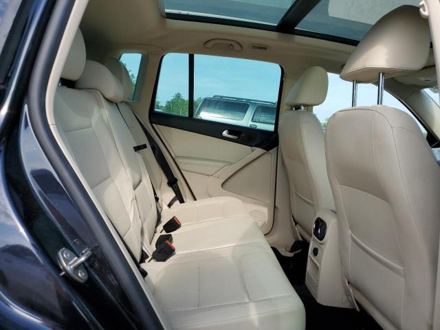 WVGAV7AX9GW521117 Volkswagen TIGUAN S