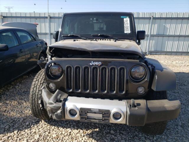 1C4GJWBG5EL221737 Jeep Wrangler Sahara