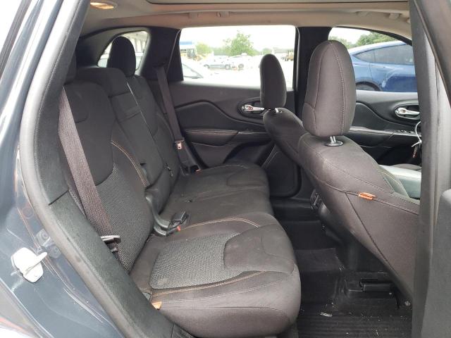 1C4PJLCB4GW362446 Jeep Cherokee Latitude
