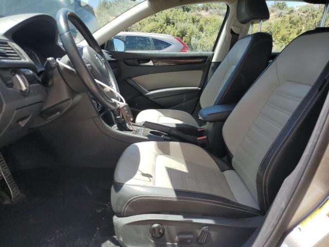 1VWBT7A31EC098377 Volkswagen PASSAT SE