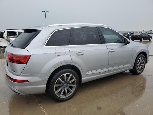 WA1LAAF72HD031673 Audi Q7 Premium Plus