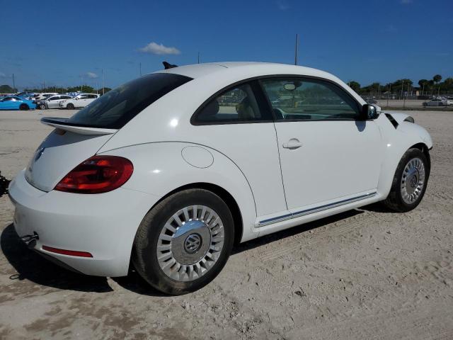 3VWH07AT3GM619037 Volkswagen Beetle Se
