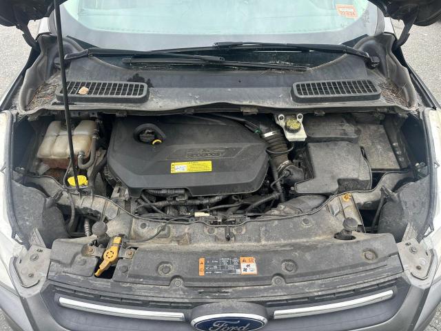 1FMCU9GX1EUB74826 Ford ESCAPE SE