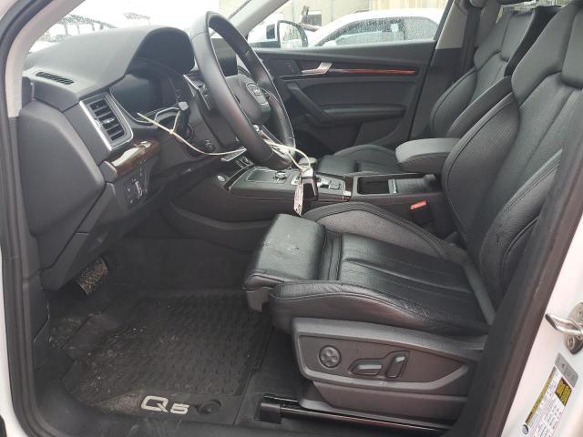 WA1BNAFY0K2043882 Audi Q5 Premium Plus