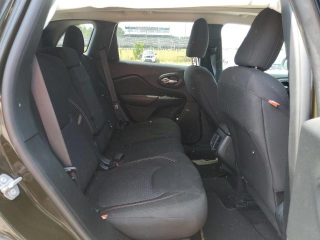 1C4PJMCS0GW371540 Jeep Cherokee Latitude