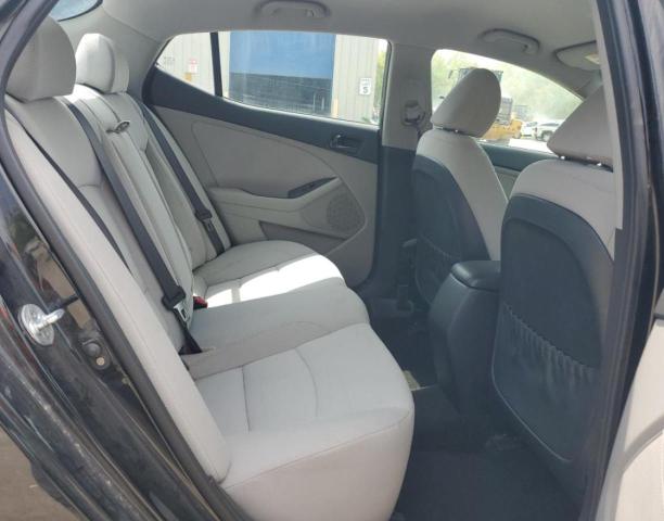 KNAGM4A77F5662933 KIA Optima Lx