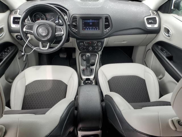 3C4NJDBB8JT115815 Jeep Compass Latitude