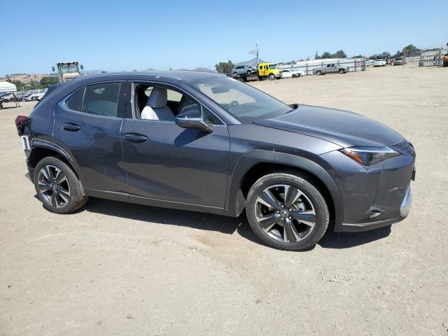 JTHX6JBH4P2135095 Lexus Ux 250h Base