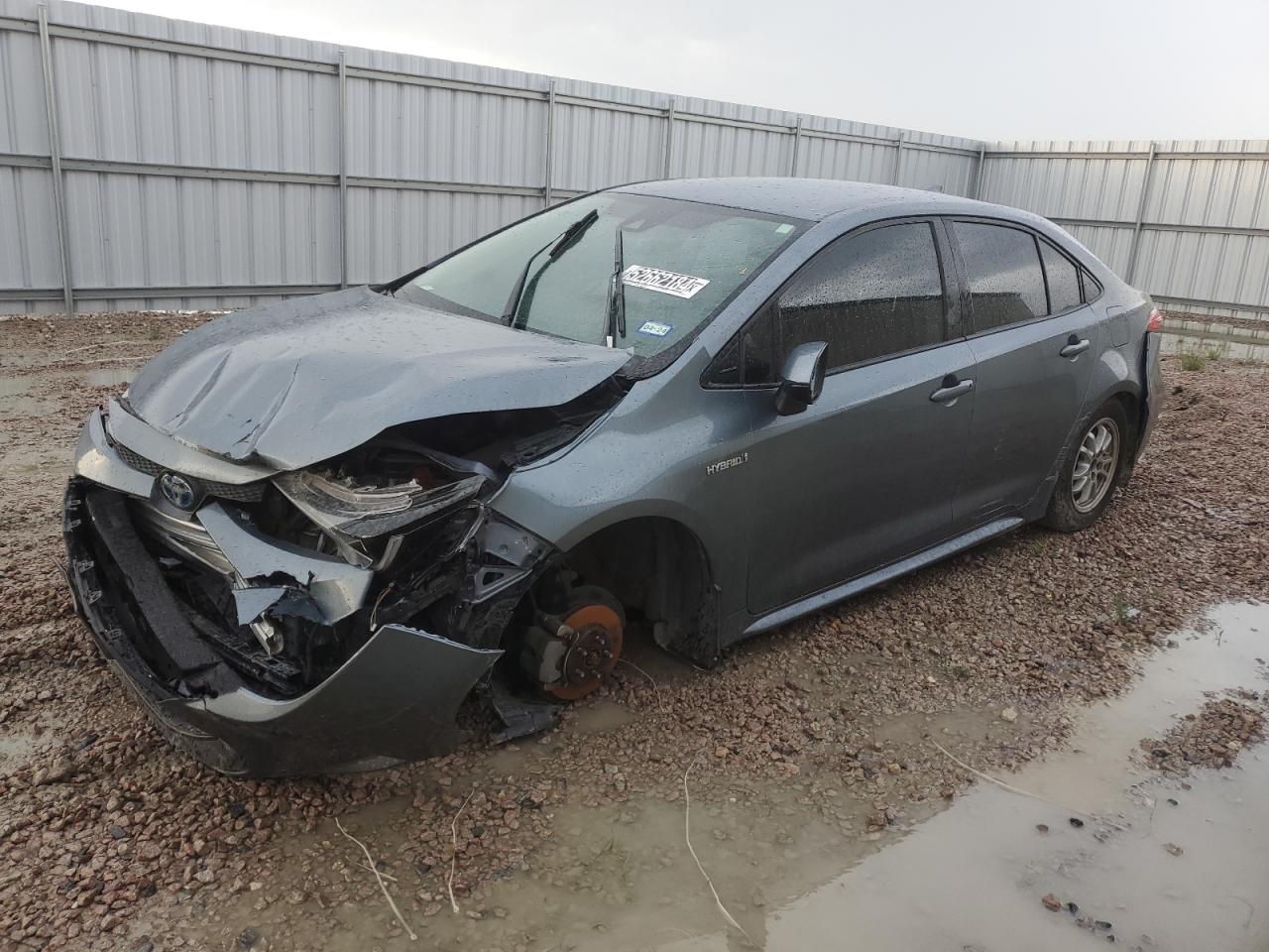 JTDEBRBE4LJ016195 Toyota COROLLA LE